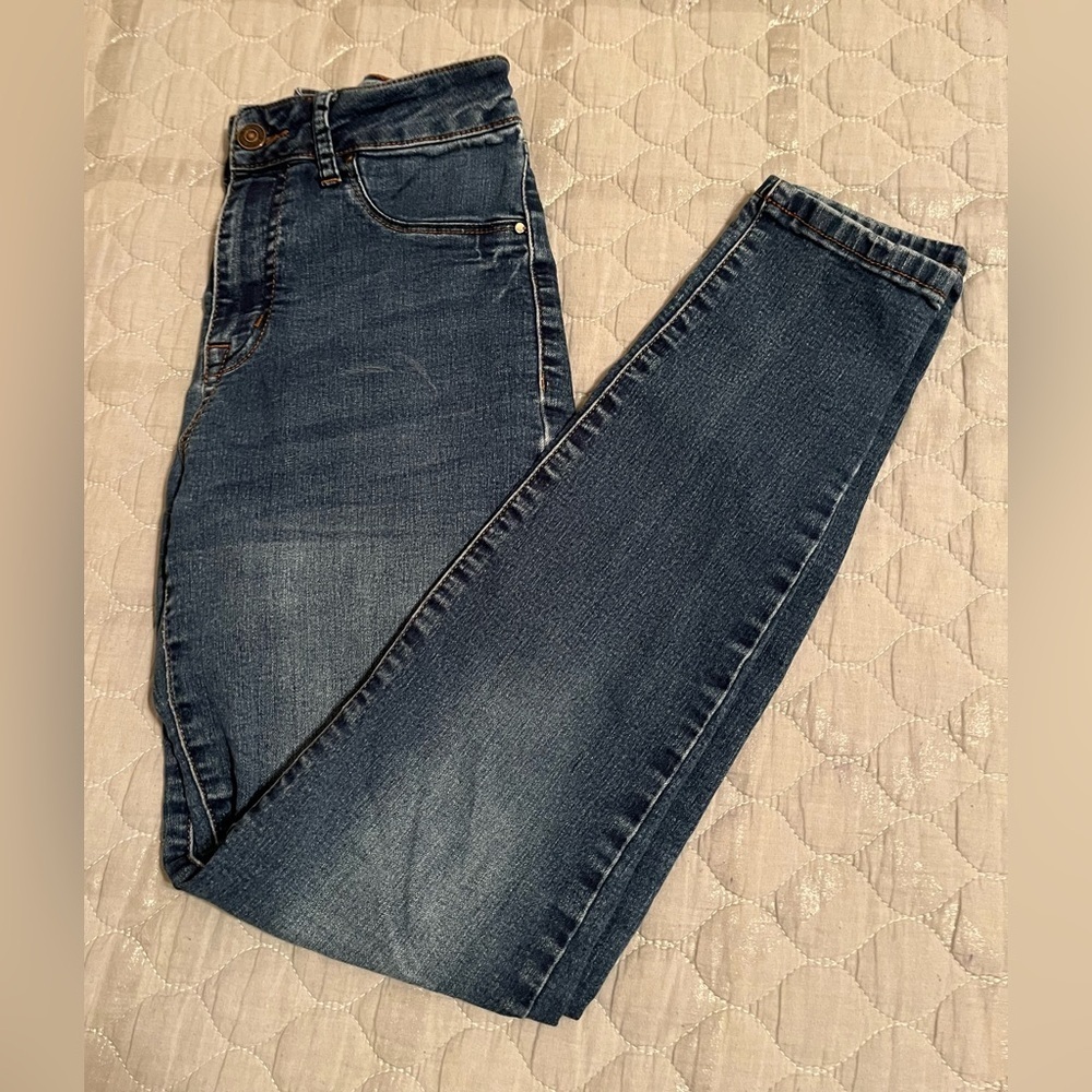 REWASH~SKINNY ~ HIGH RISE ~JEANS~27” - Picture 2 of 5